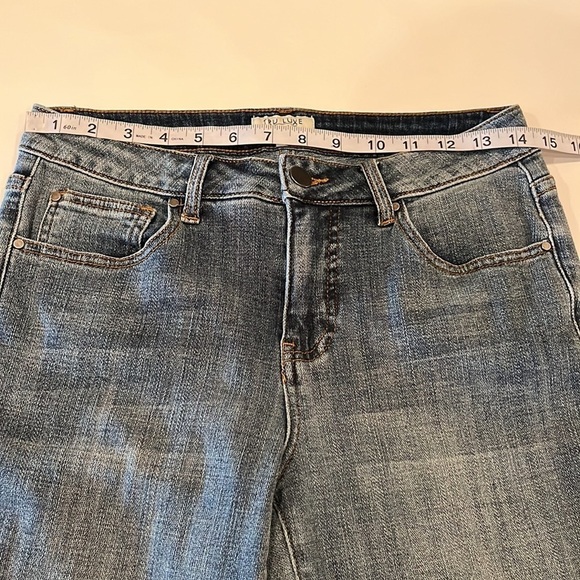 Tru Luxe Jeans Ankle Crop Slanted Raw Hem Size 4 - Picture 4 of 16